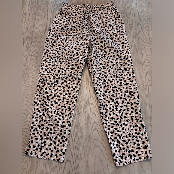 Ann Taylor High Waisted Animal Print Elastic Waist Pants Size S - Picture 2 of 7